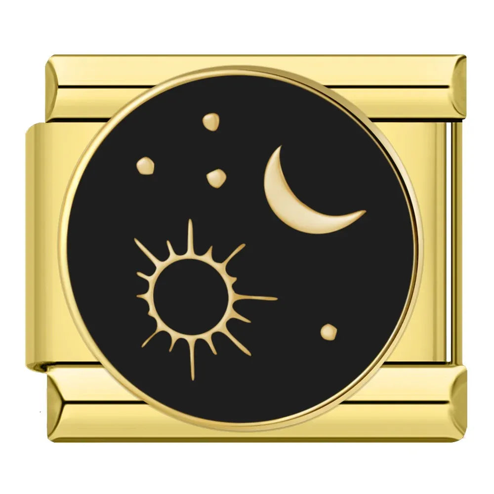 Charm Dorado Sol Luna Estrellas